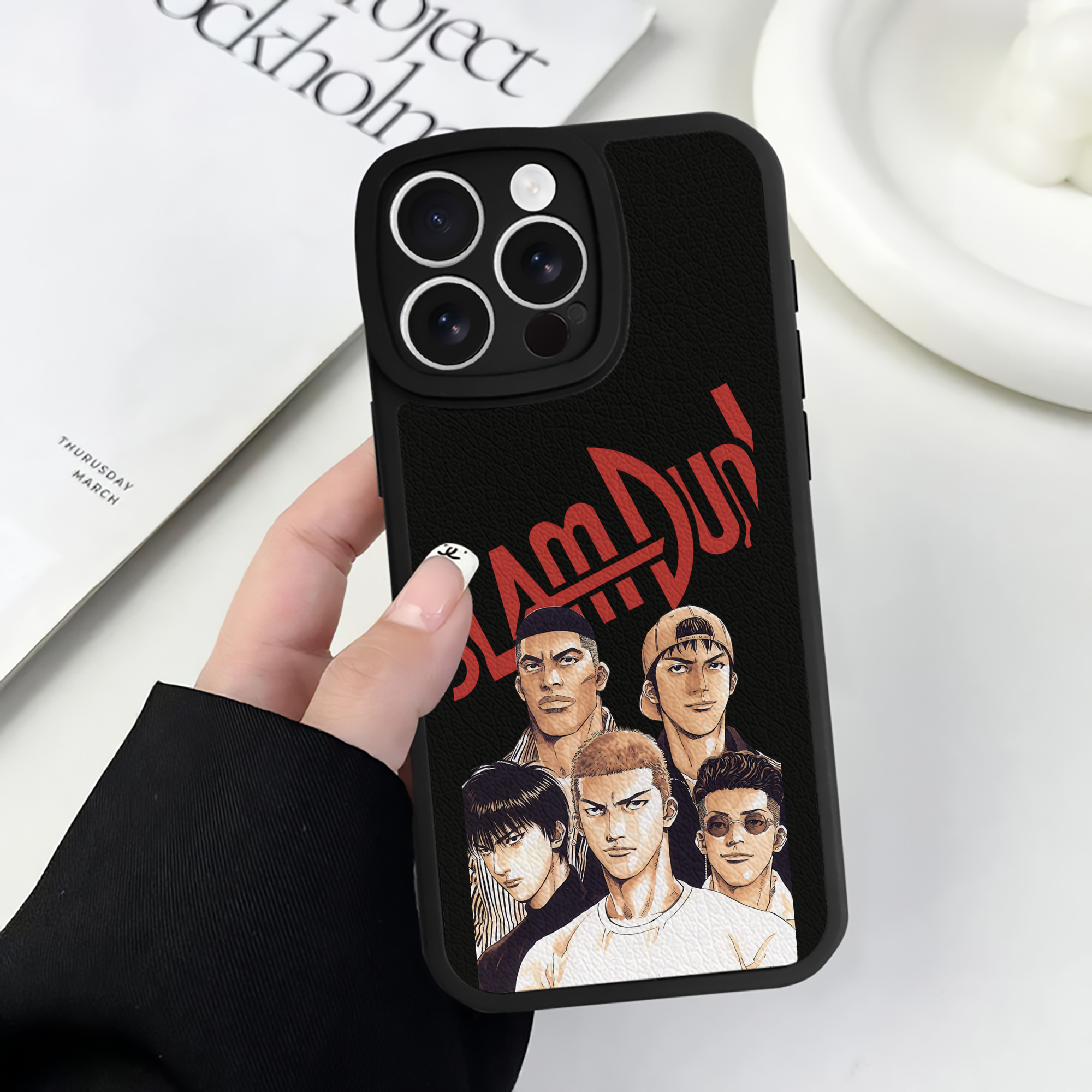 （画像用） SLAM DUNK／スラムダンク 【iPhone 16シリーズ対応】シリコンスマホケース（レザー調） 材質：シリコン